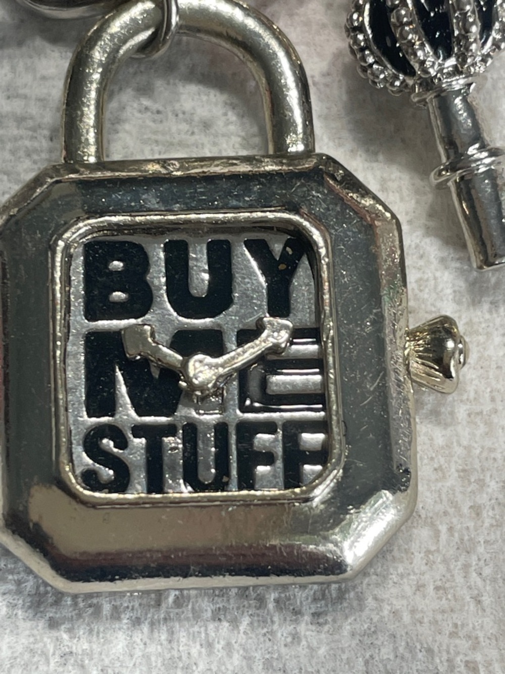 Juicy Couture Rare Bracelet with 'BUY MORE STUFF' Lock Charm - Picture 4 of 7